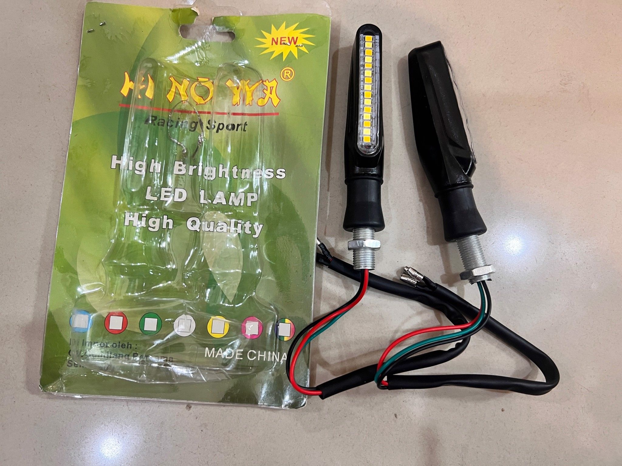 Đèn xi nhan led nhập khẩu Indonesia