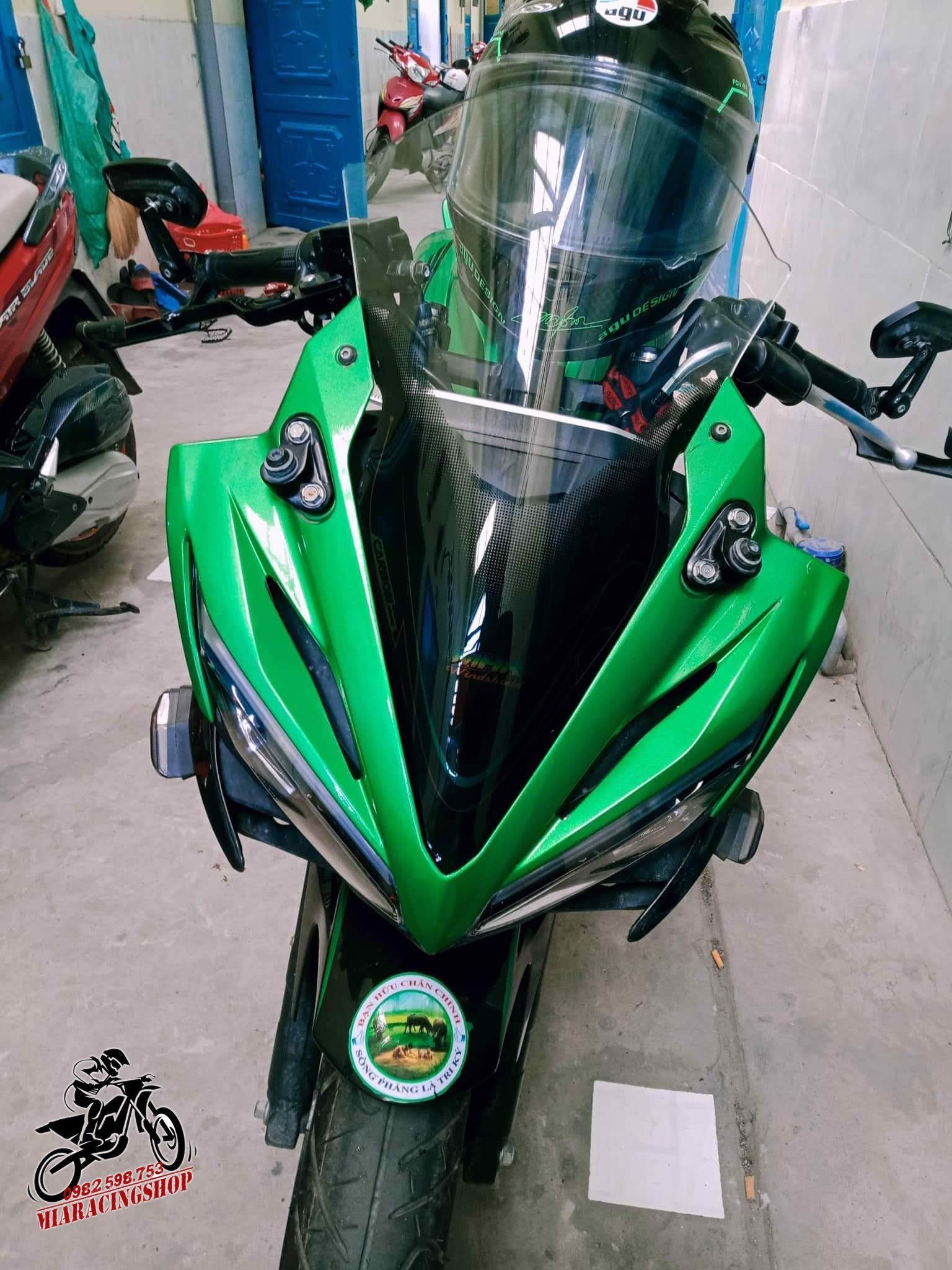 Kính chắn gió CBR150R nhập khẩu Indonesia