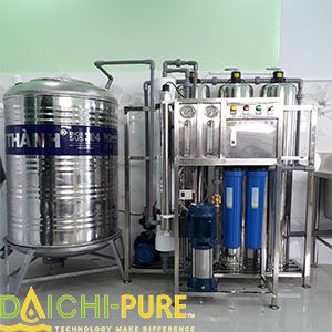 Dây chuyền lọc nước đóng bình đóng chai 300l