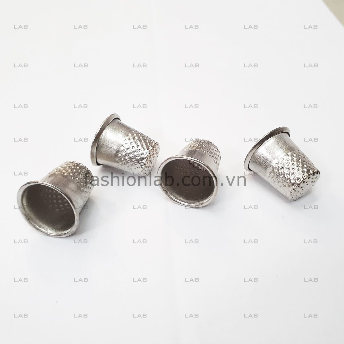 Đê khâu tay kim loại #010105
