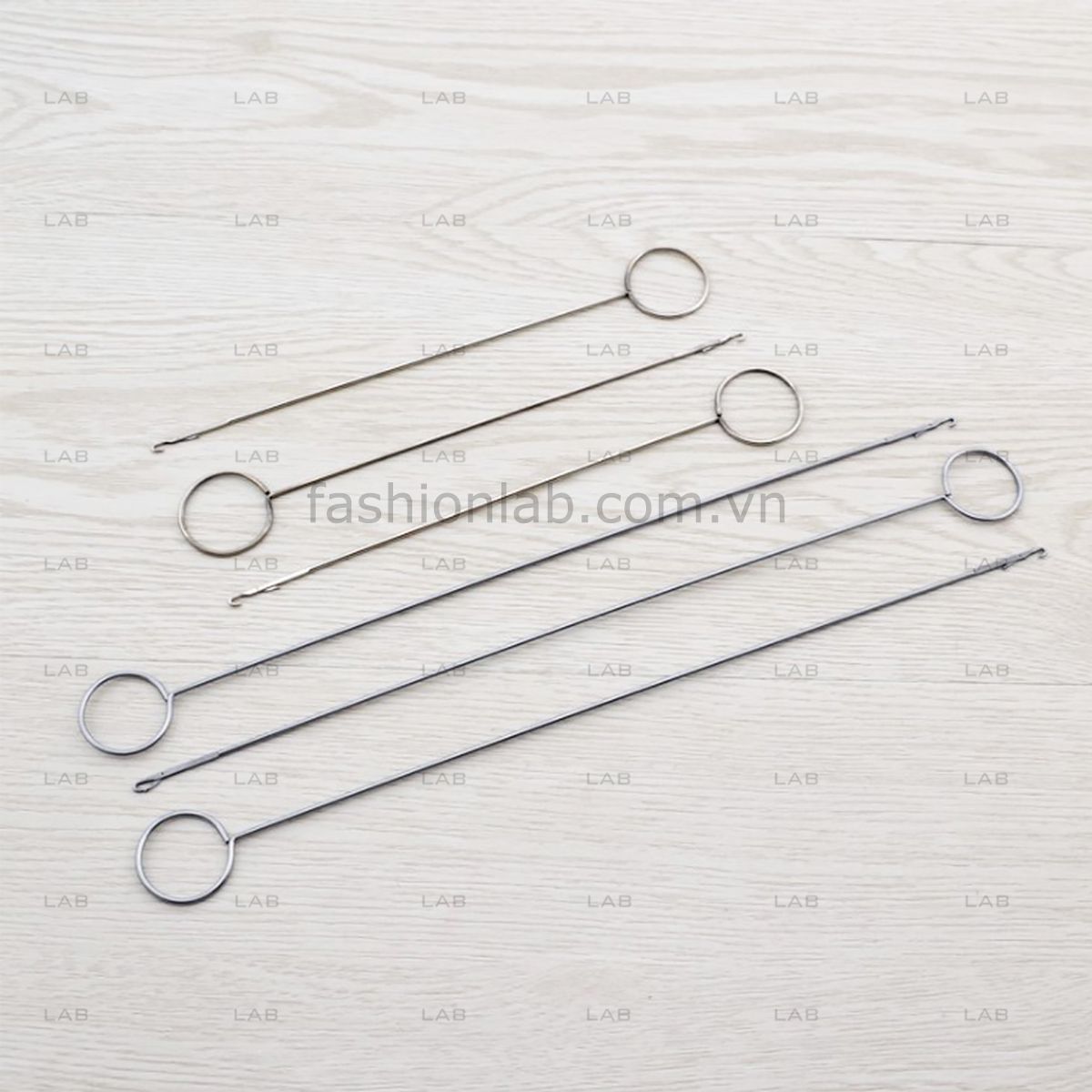 Cây móc lộn vải làm dây ống, dây đeo quai áo #010105