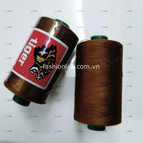 Chỉ may Tiger 900m #020101