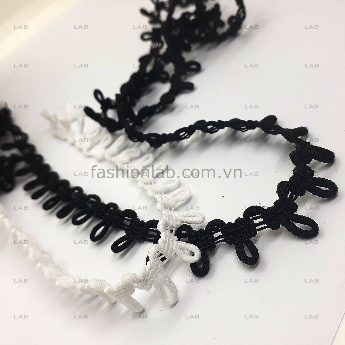 Dây cúc đan giọt nước dày #020202