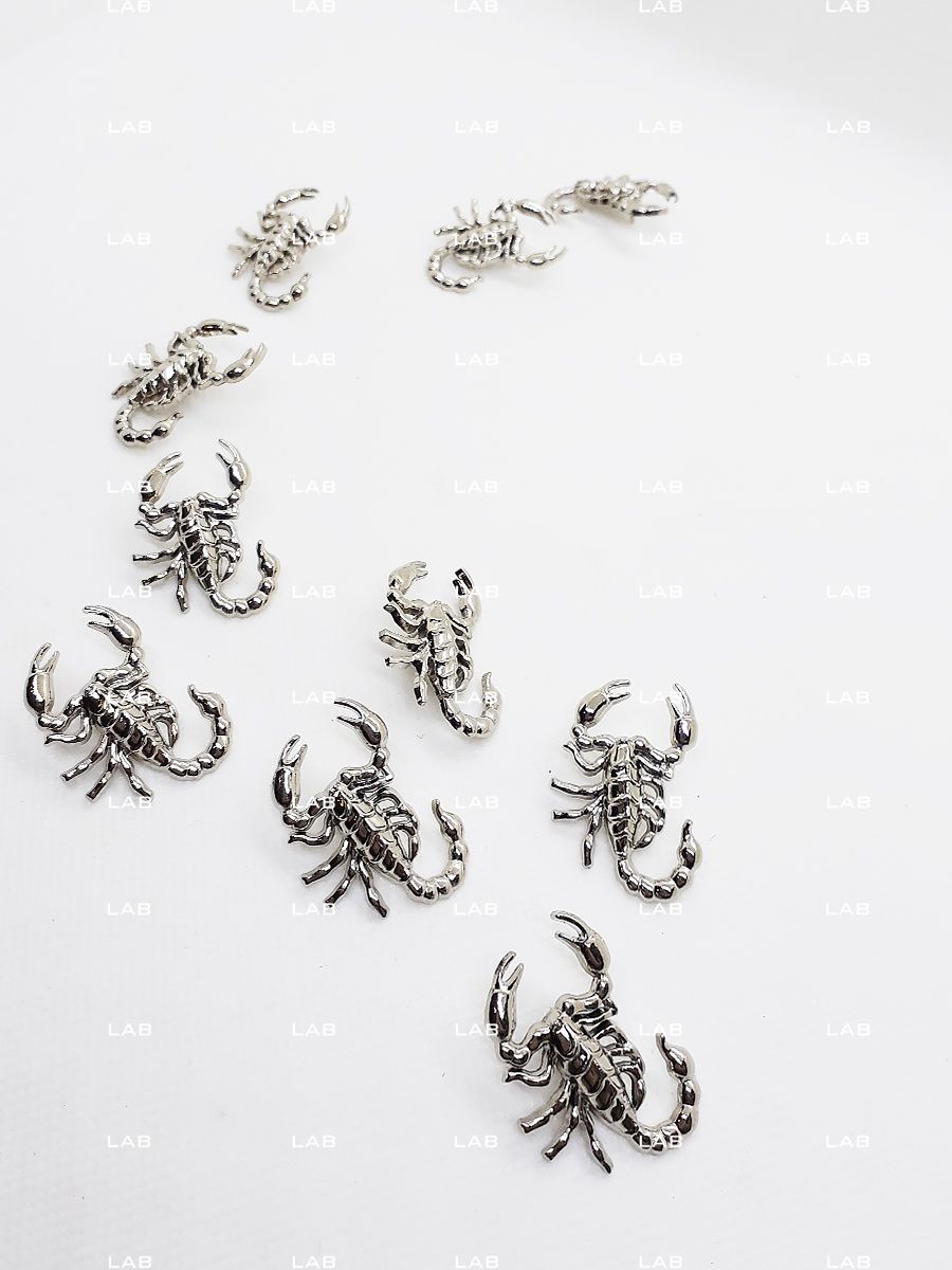 Pin cài áo - Scorpion #020902