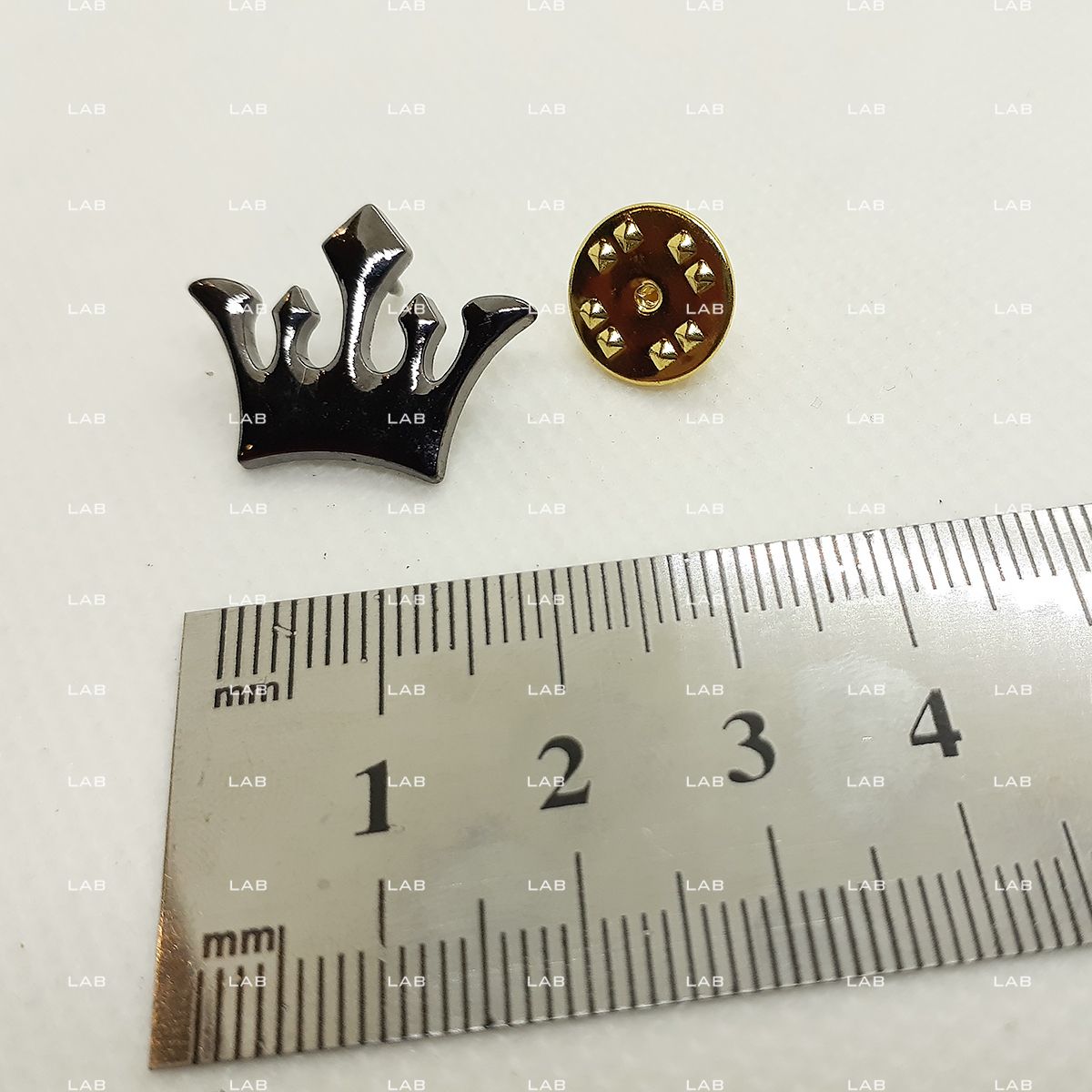 Pin cài áo - Crown #020902