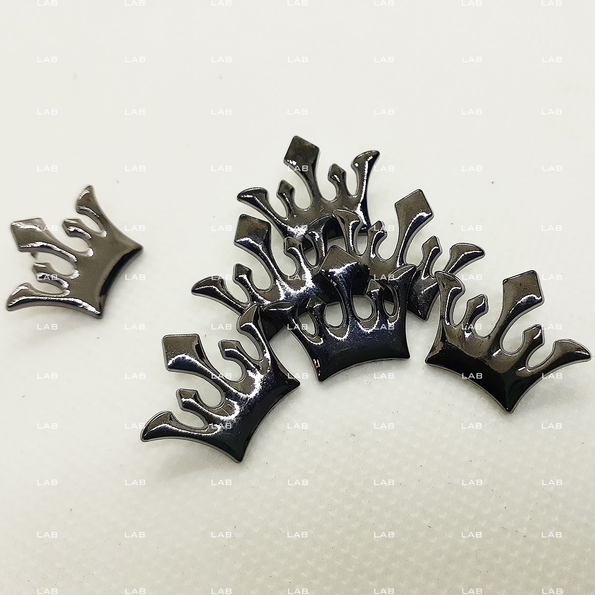 Pin cài áo - Crown #020902