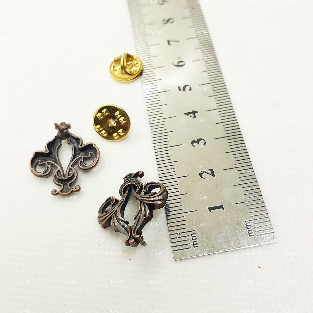 Pin cài áo - Baroque pattern #020902
