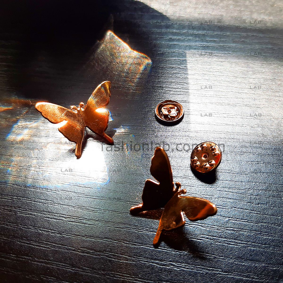 Pin cài áo - Butterfly #020902