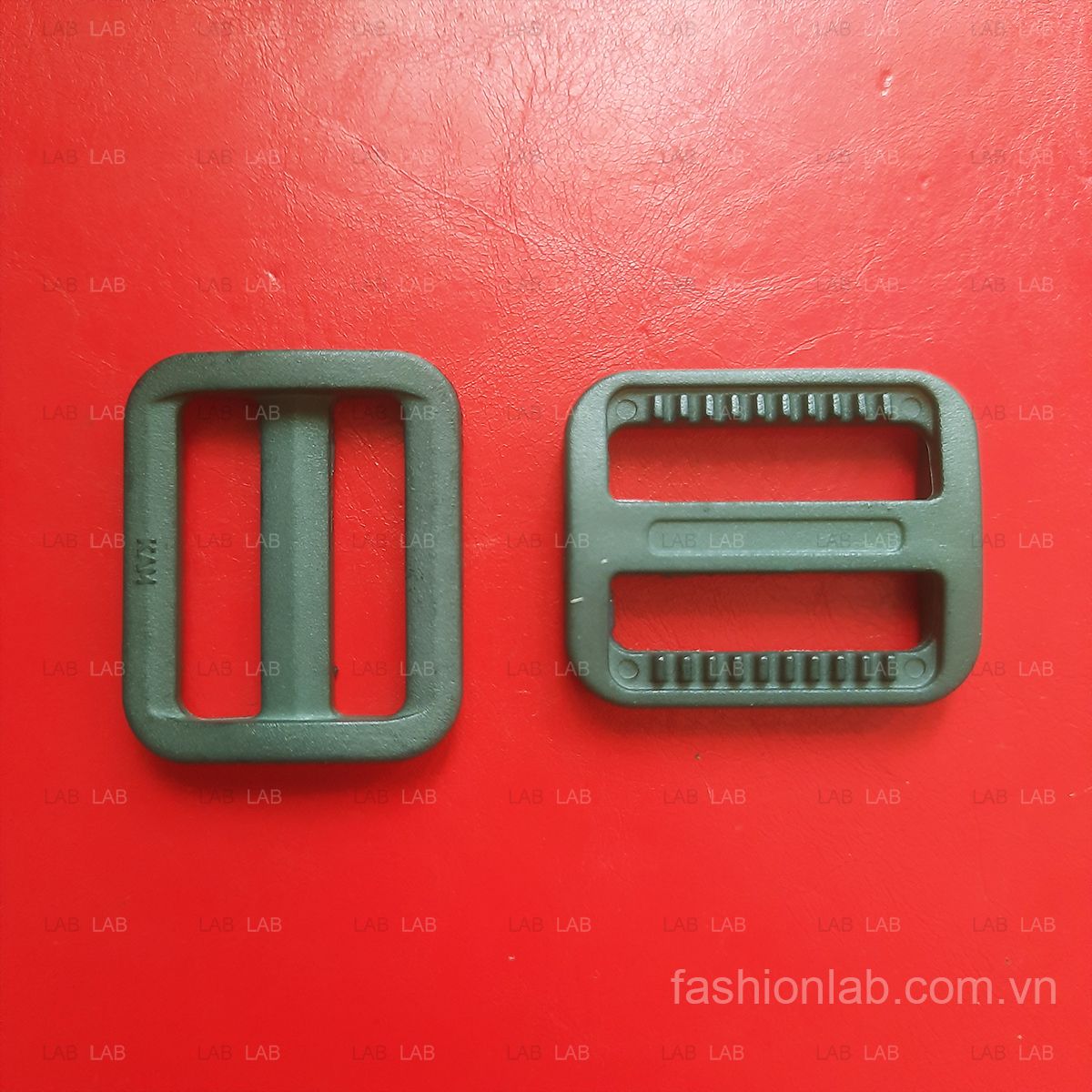 Khóa nhựa chữ nhật điều chỉnh tăng giảm 1.5cm #020203
