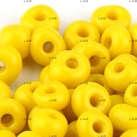 Hạt tròn sứ màu đặc xỏ lỗ 4mm #020302