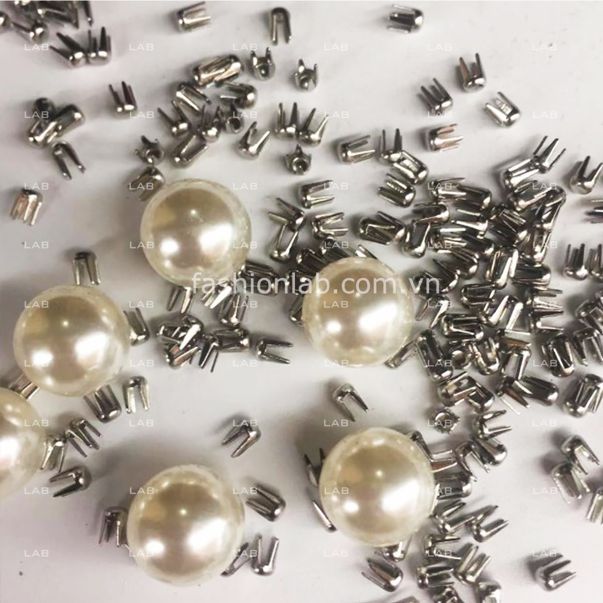 Hạt trai đóng cối loại đẹp - kèm đế #020302