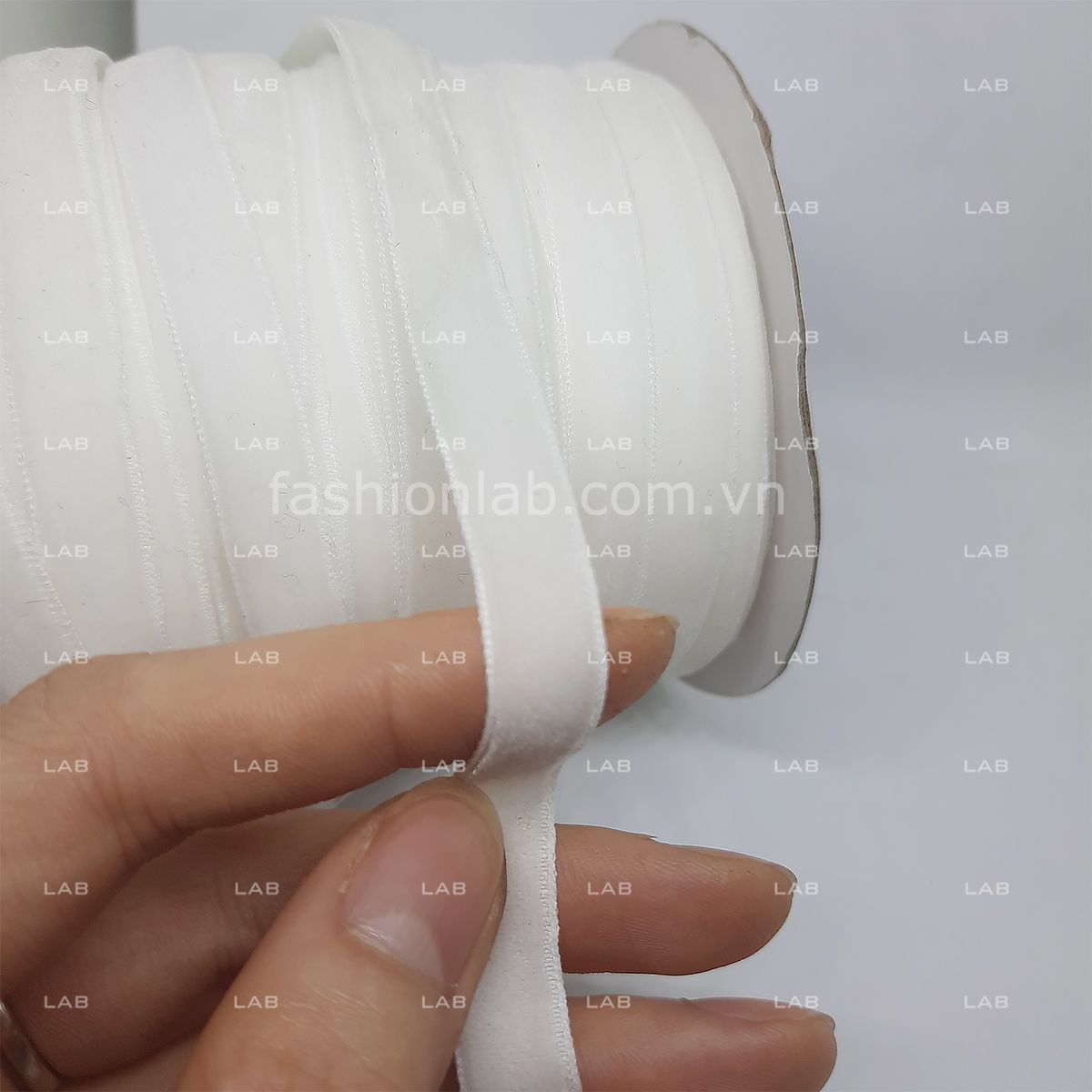 Dây nhung bản 1cm #020602