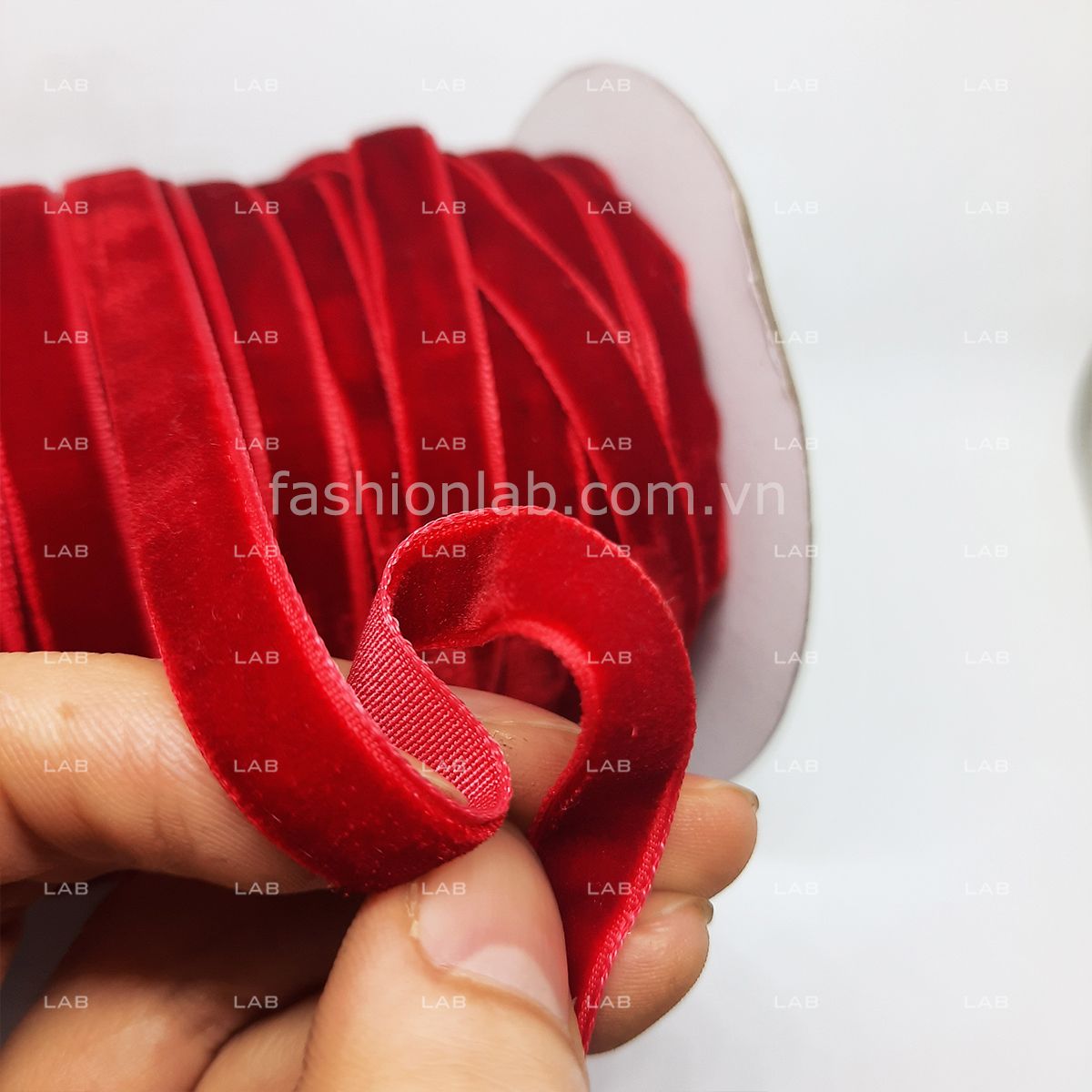 Dây nhung bản 1cm #020602