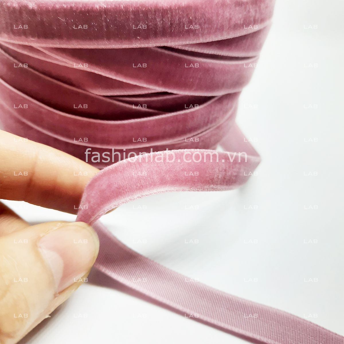 Dây nhung bản 1cm #020602