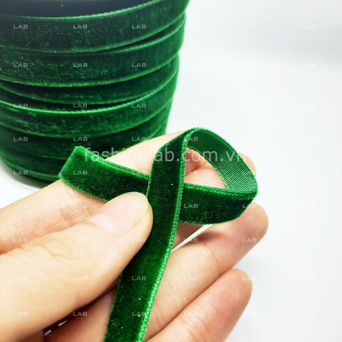 Dây nhung bản 1cm #020602
