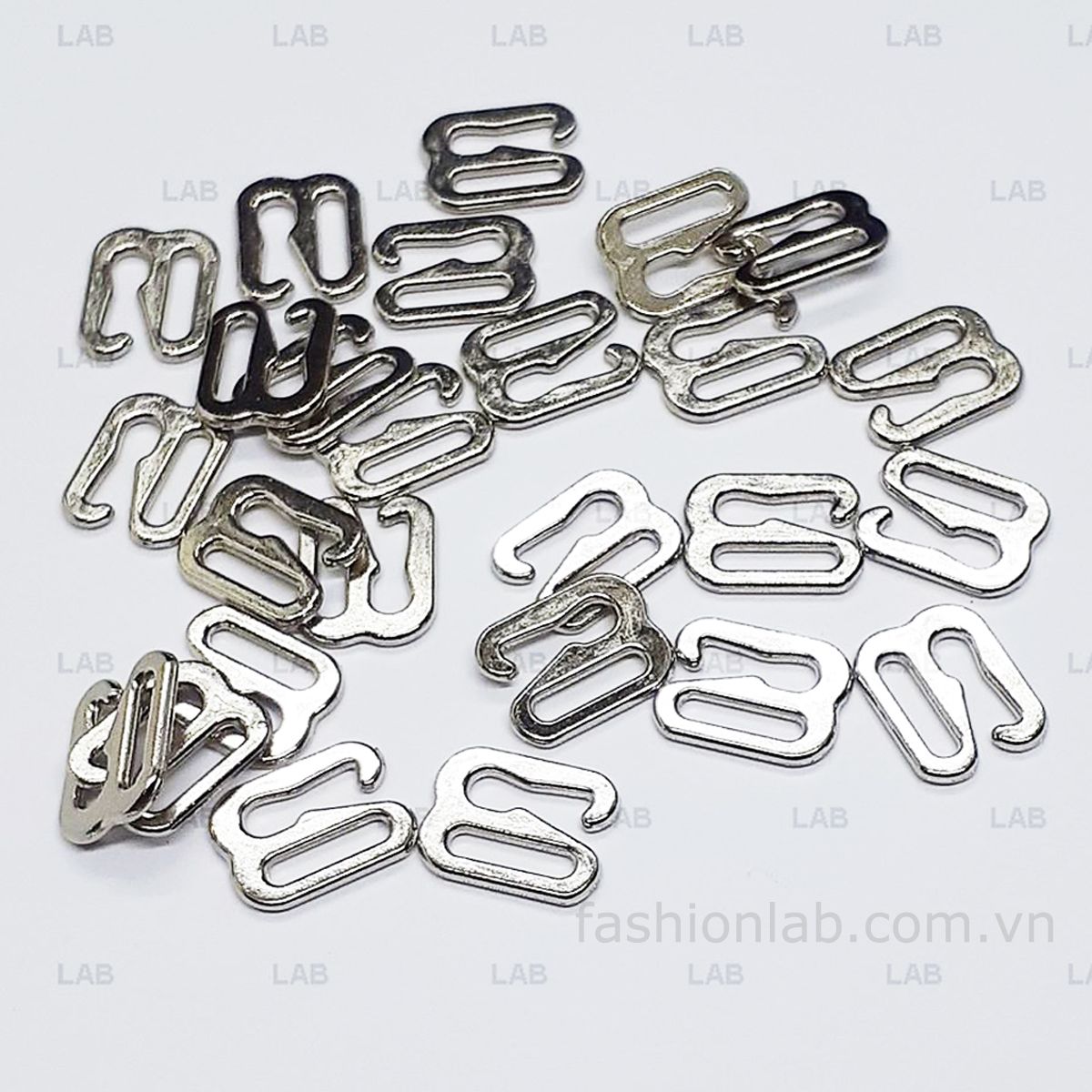 Khuyên bra kim loại số 8 #020205