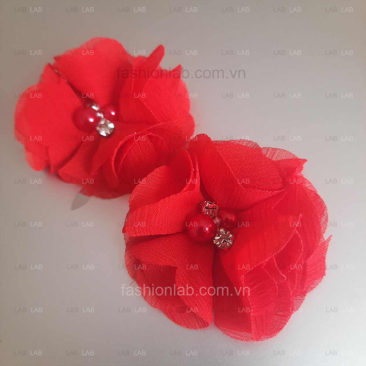 Hoa vải voan xước đính hạt đá đk 5cm