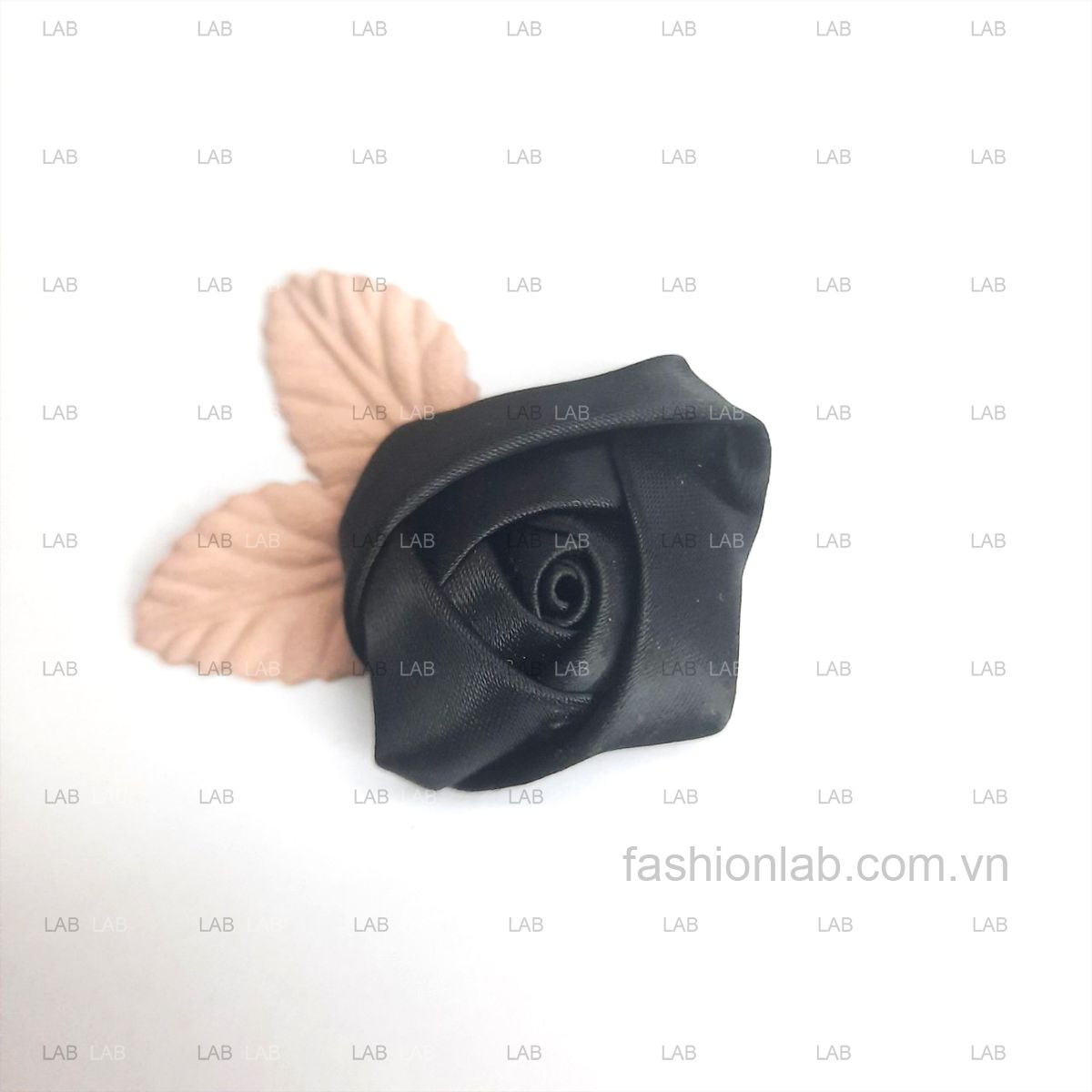 Nụ hồng vải satin đường kính 3.5 - 4cm