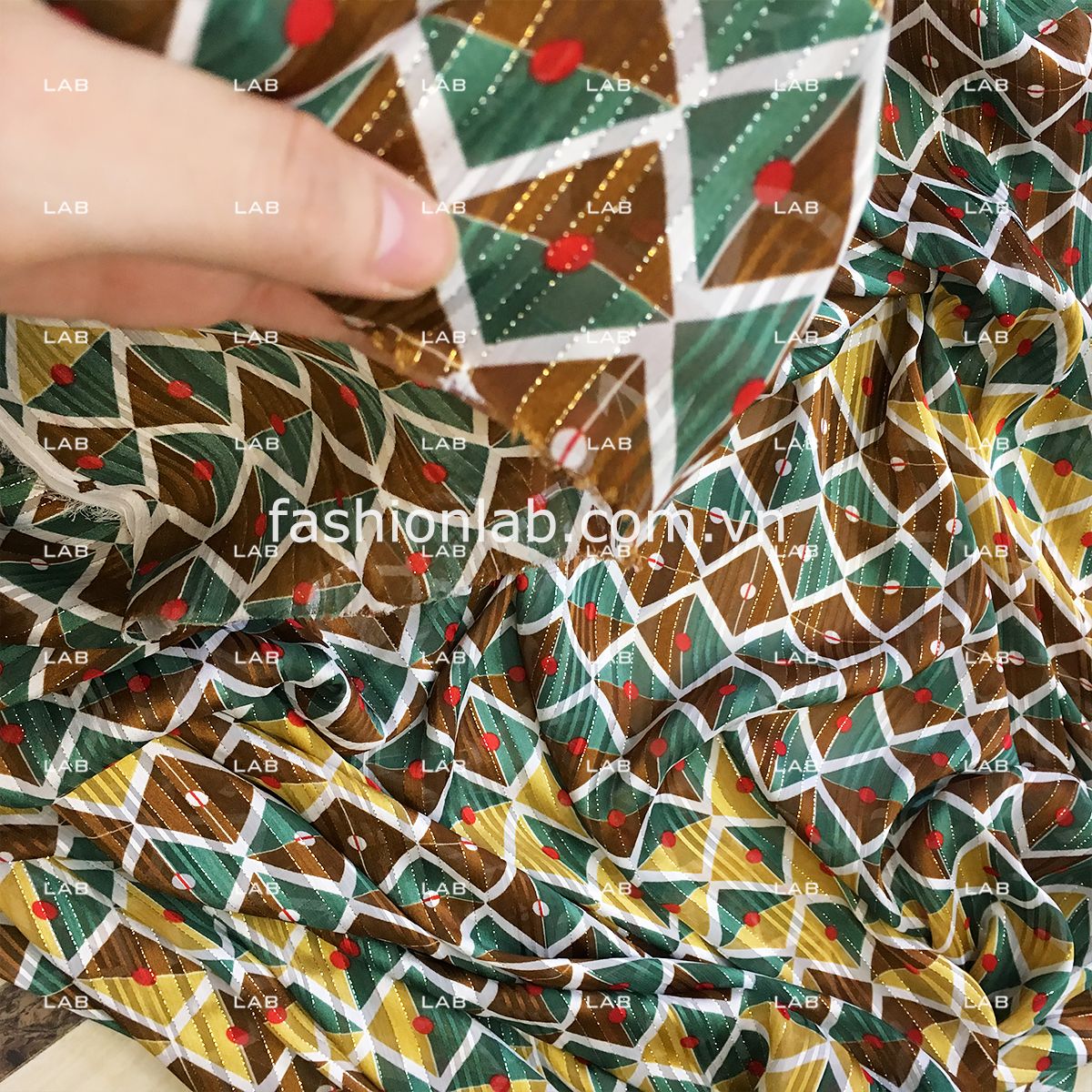 Vải voan sateen gân kim tuyến jacquard hình học M18 #030402