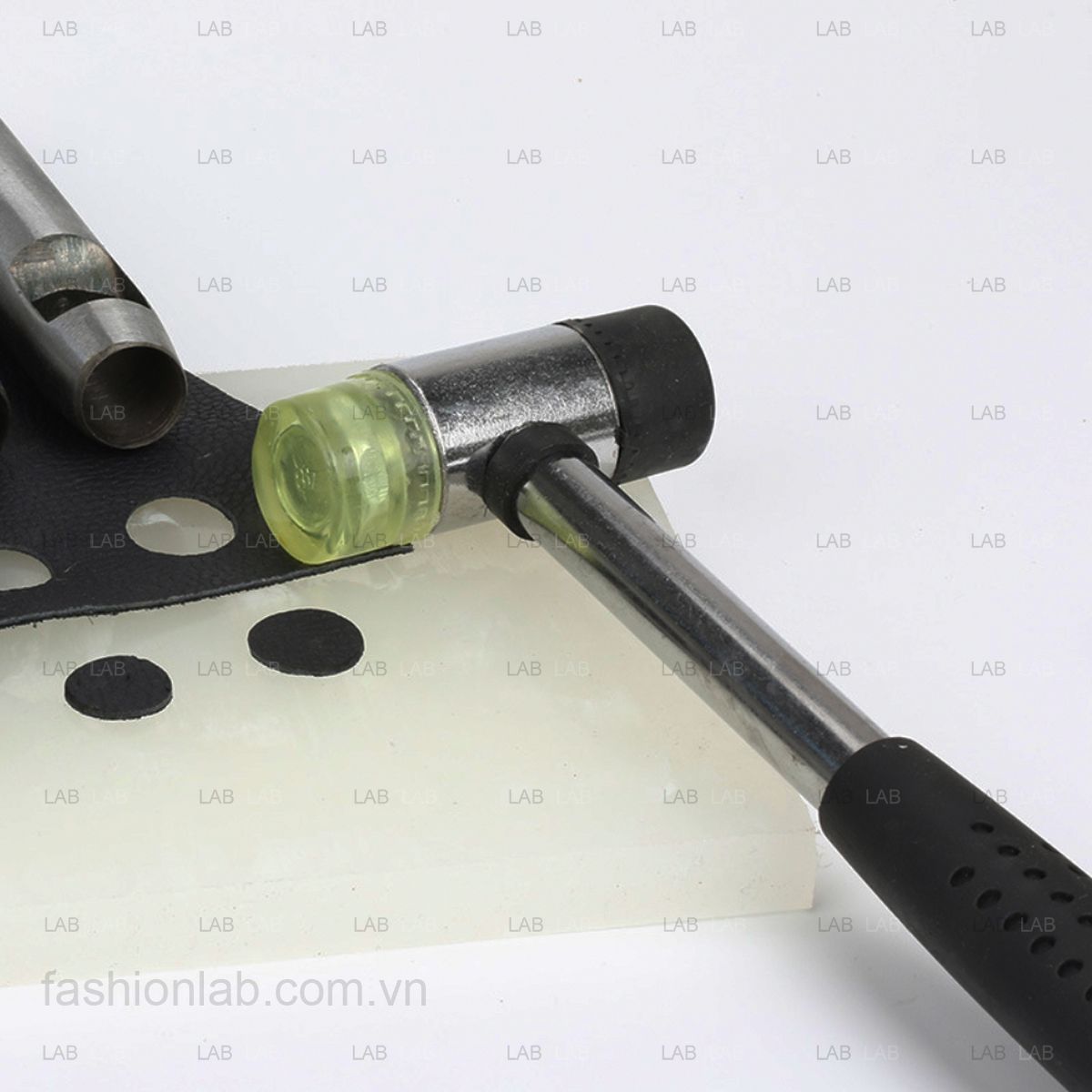 Thớt nhựa chịu lực - đế kê gõ đinh tán, đóng khuy cúc #010902