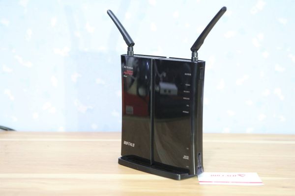  Router Wifi Buffalo WBMR HP G300H 