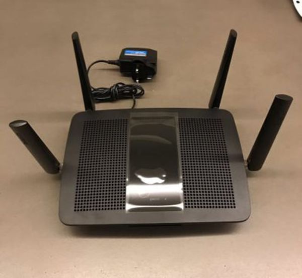  ROUTER WIFI LINKSYS EA8100 MAX-STREAM™ AC2600 