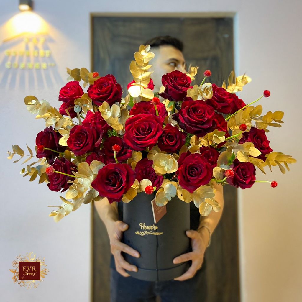  Hộp hoa Hồng đỏ - Luxury roses 