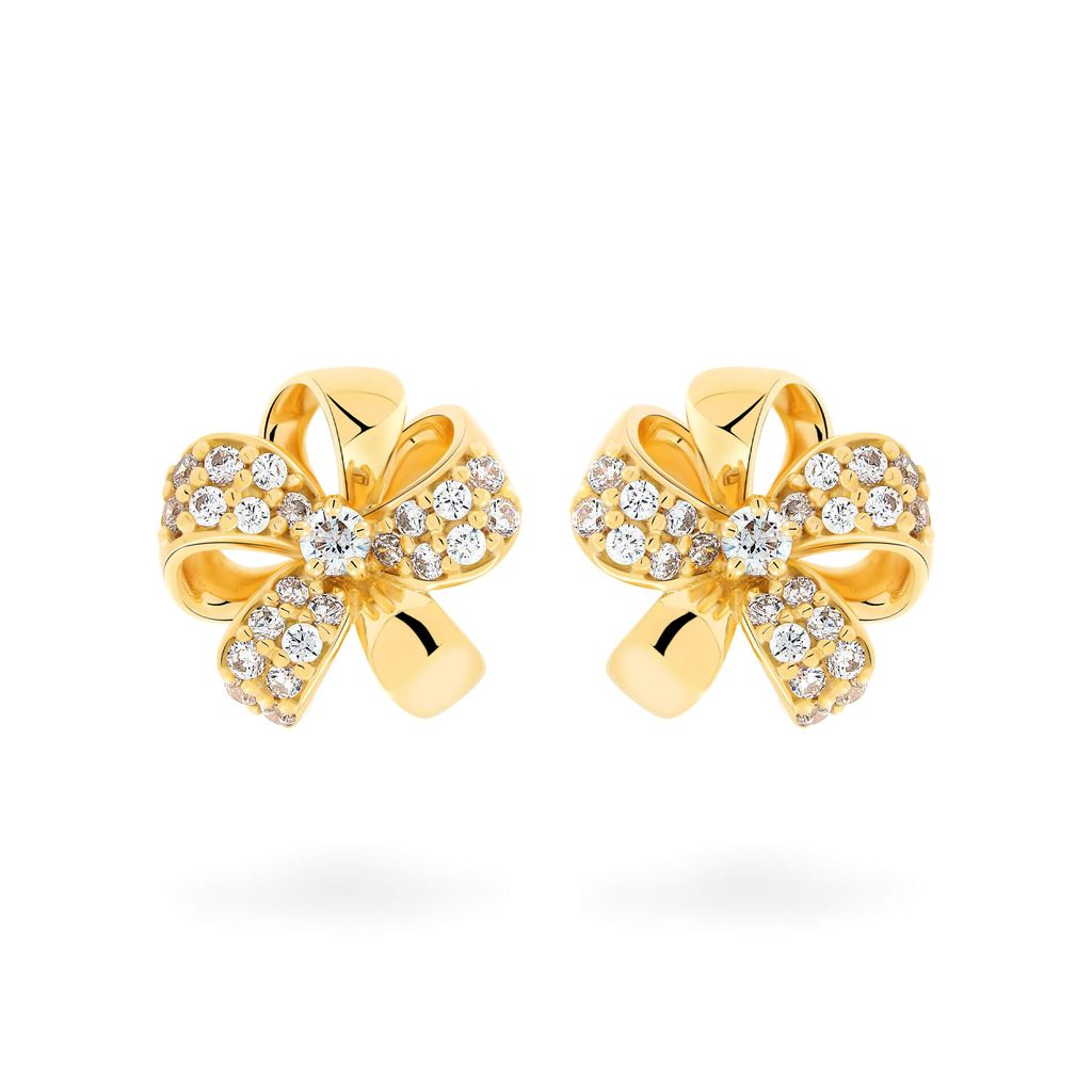 Hoa tai vàng vàng 18K gắn đá CZ DOJI AFEM000473D1CZ1