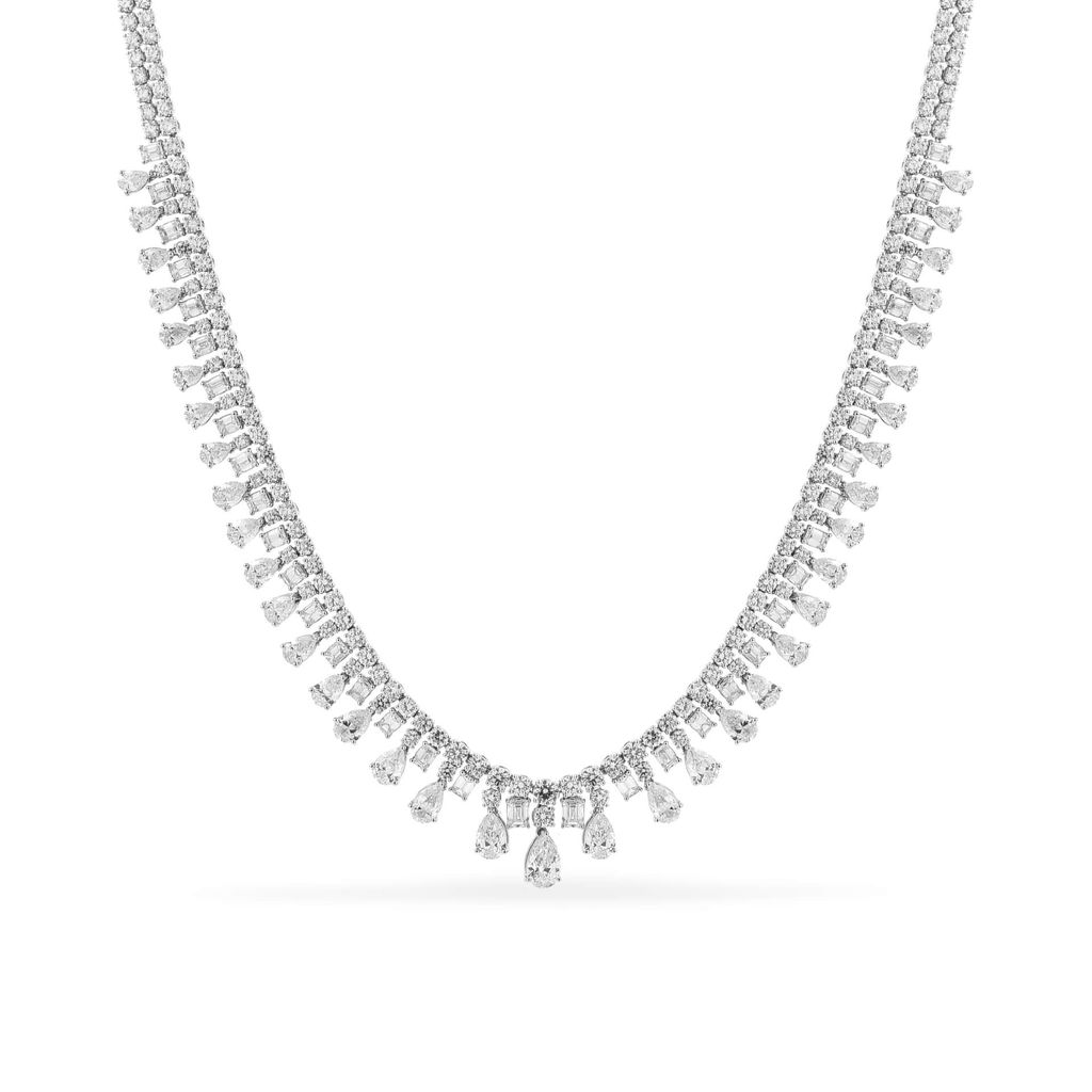 Kiềng cổ vàng trắng 18K gắn kim cương DOJI AFND000248D2DA1