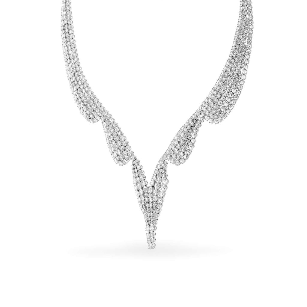 Kiềng cổ vàng trắng 18K gắn kim cương DOJI AFND000357D2DA1