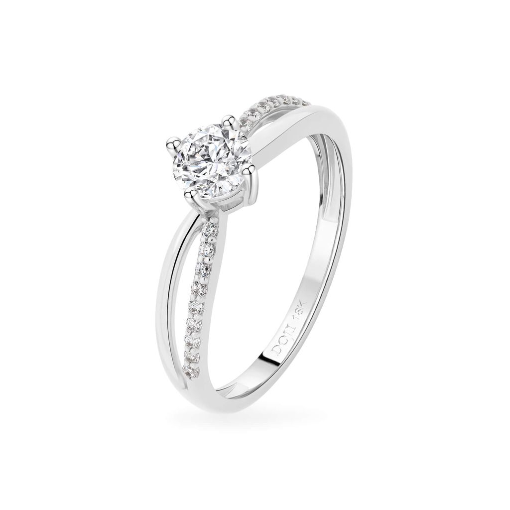 Nhẫn vàng trắng 18K gắn đá CZ DOJI AFRM200493D2CZ1