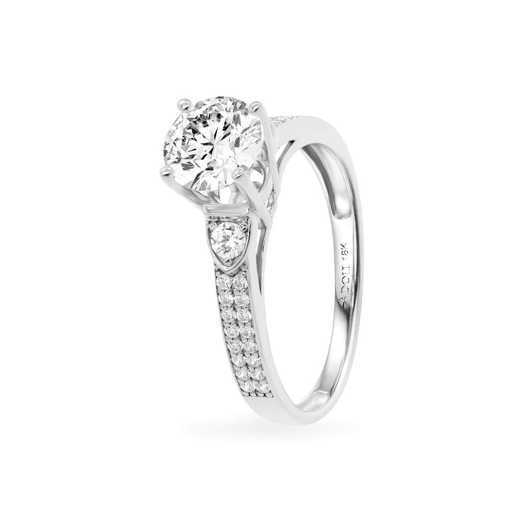 Nhẫn vàng trắng 18K gắn đá CZ DOJI AFRM500155D2CZ1