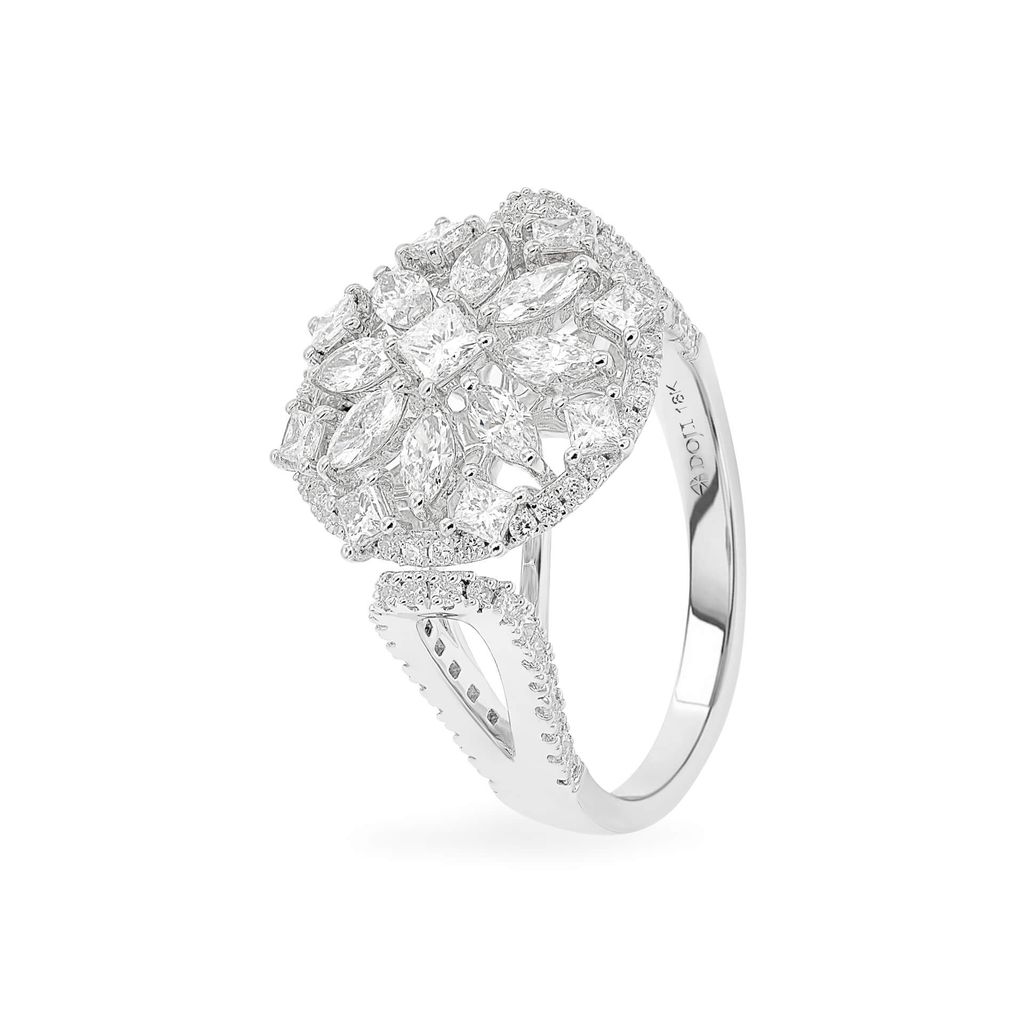 Nhẫn vàng trắng 18K gắn kim cương DOJI AFRR000295D2DA1