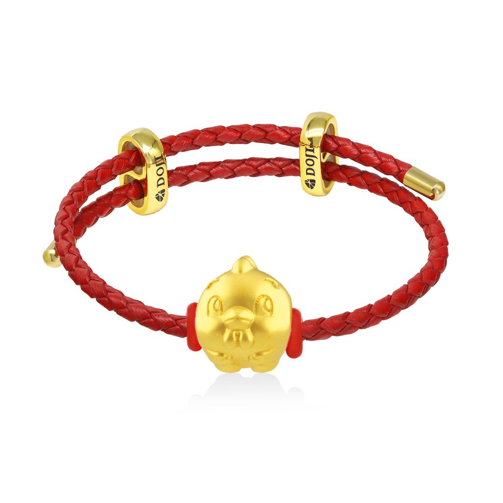 Vòng charm kim dậu vàng 24K DOJI BCB6004350A1XX1