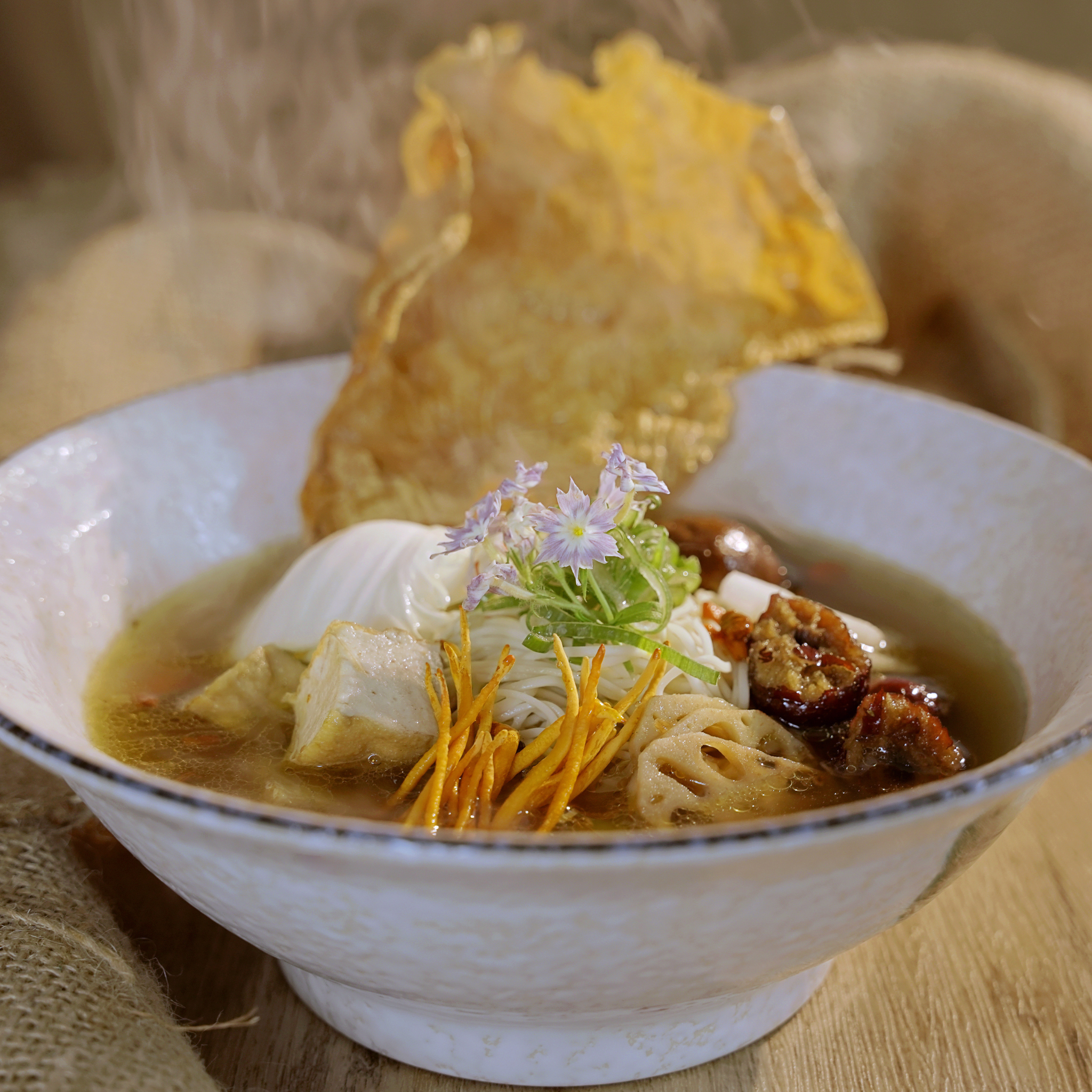 Mì Tiềm Thảo Mộc (Chỉ bán buổi sáng)