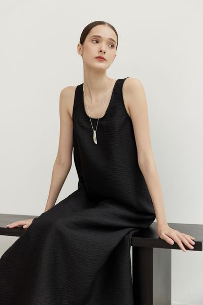  Black Sleeveless Long Dress 