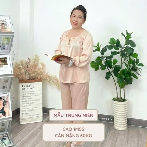 BD CỔ VUÔNG REN