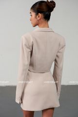 Áo blazer nữ Wendy Blazer SMI012 dài tay dáng ngắn, chất liệu dày dặn, có độn vai - Uni By Heart