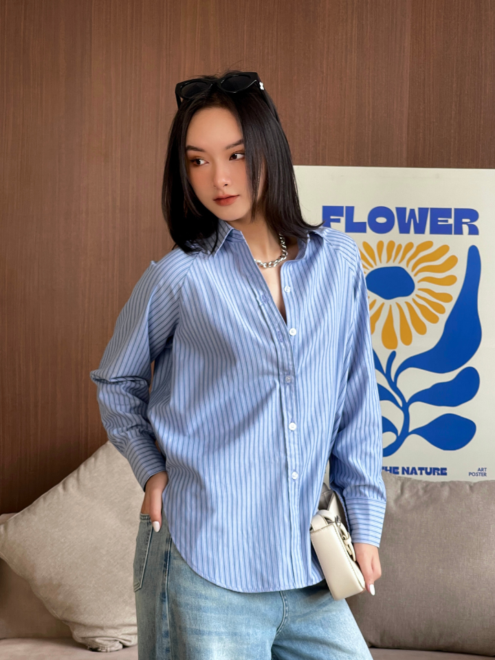 Áo sơ mi nữ Pearl Shirt SMI024 dài tay kẻ sọc, form rộng, màu xanh dương - Uni By Heart