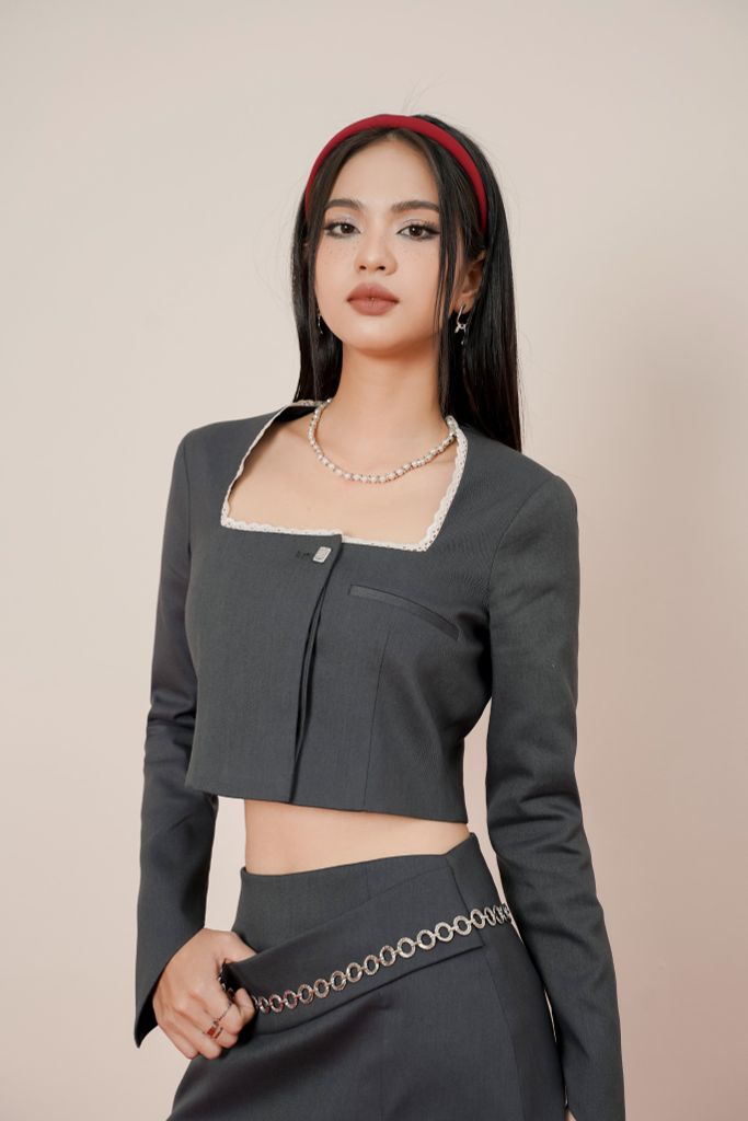 Áo thiết kế dáng croptop Cassi Top AX001 dáng ngắn, cổ vuông trẻ trung phối ren - Uni By Heart