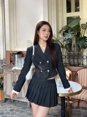 Áo blazer croptop nữ Colia Blazer AK008 họa tiết kẻ caro, dáng ngắn, chất liệu dày dặn - Uni By Heart