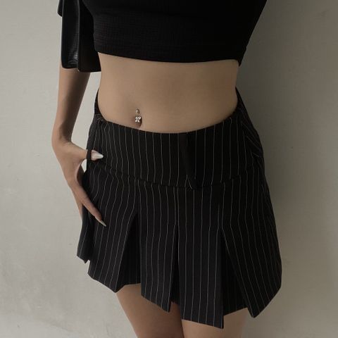 Chân váy kẻ Glory Skirt dáng ngắn CV021, cạp trễ phong cách trẻ trung, hiện đại - Uni By Heart