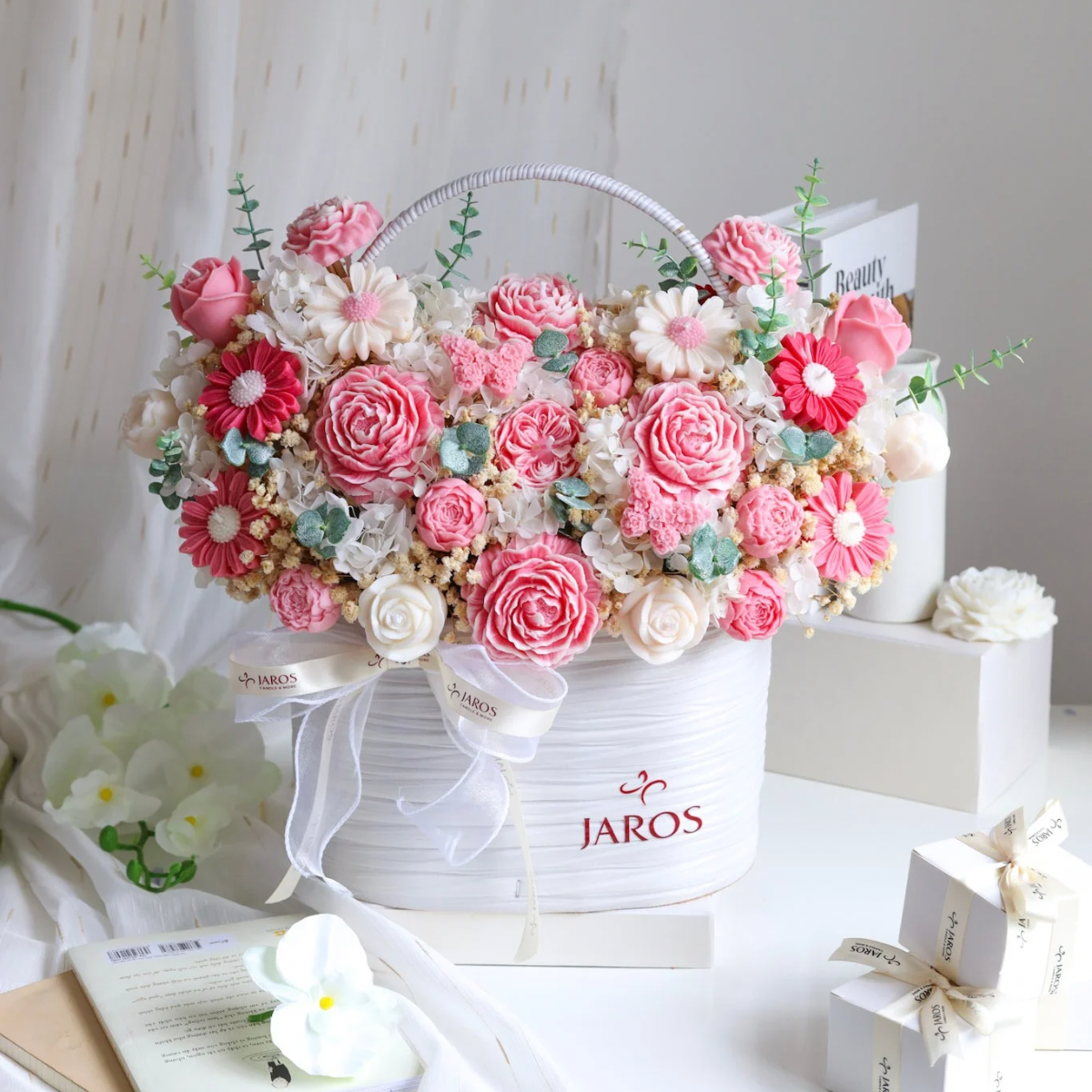 Lẵng hoa nến Good Luck Basket (Premium) - Pink