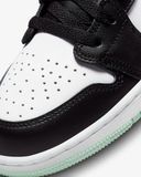 Giày Nike Air Jordan 1 Low SE GS ‘Tie Dye’ DQ2514-100