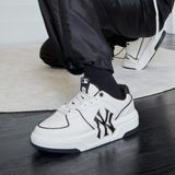 Giày MLB Chunky Liner New York Yankees Off White 3ASXCA12N-50WHS