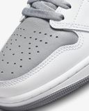 Giày Nike Air Jordan 1 Retro High OG White Stealth 555088-037