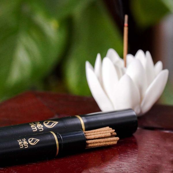 Hương trầm không tăm