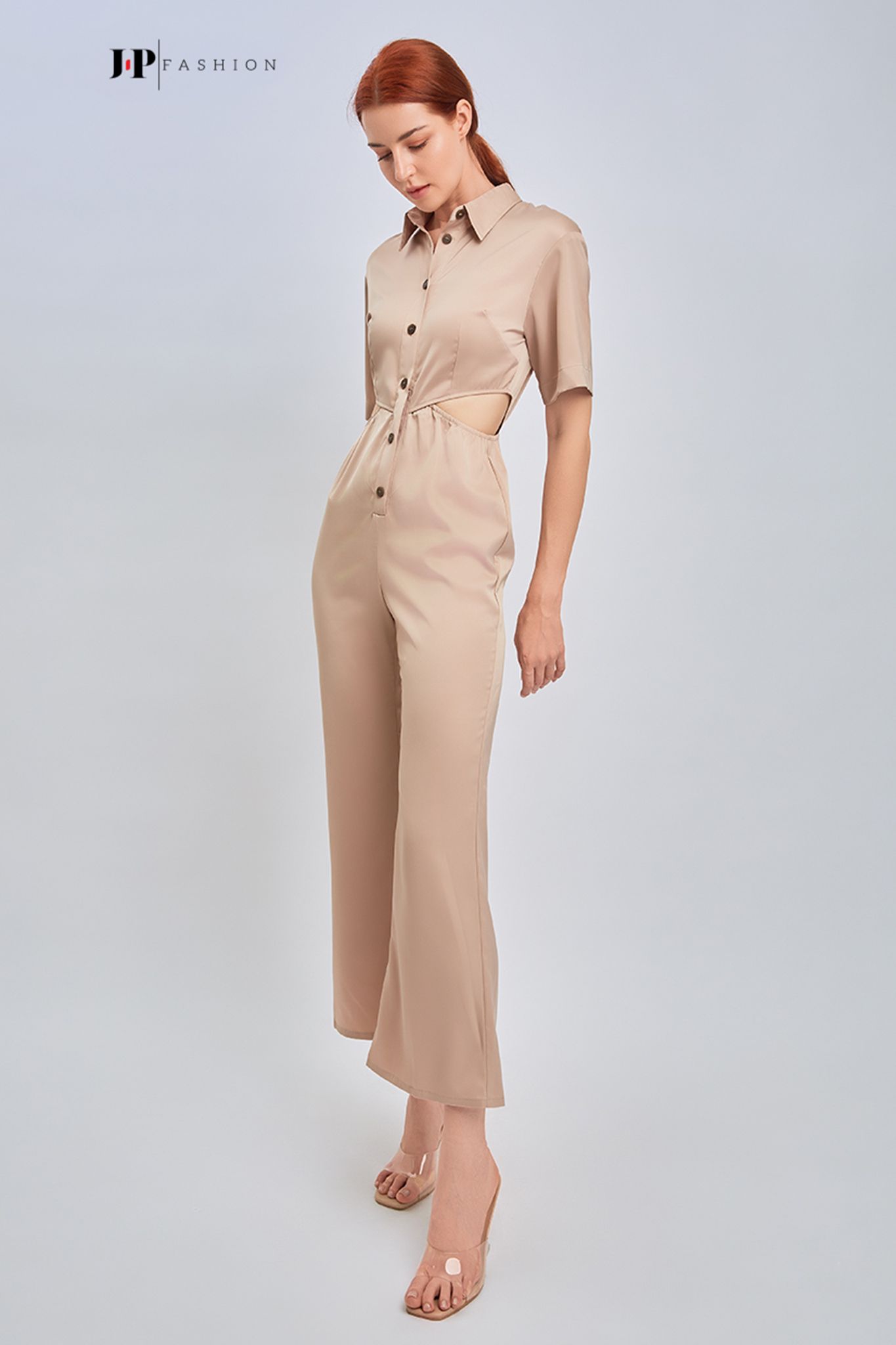  Jumpsuit dài ngắn tay 