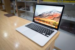 Macbook Pro  retina 13