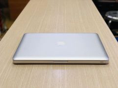 MacBook Pro 13 inch - MD 101